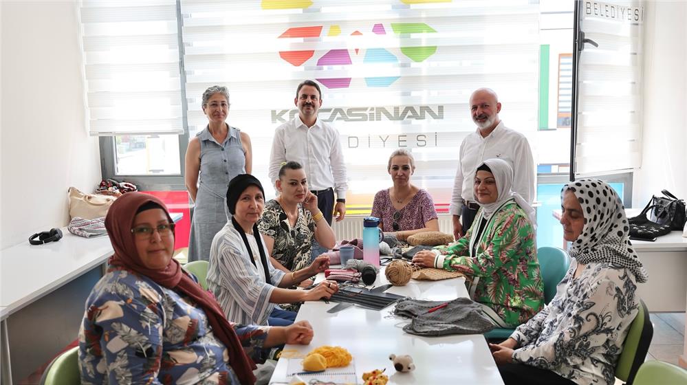 Çolakbayrakdar ve Ermiş Kocasinan Akademi