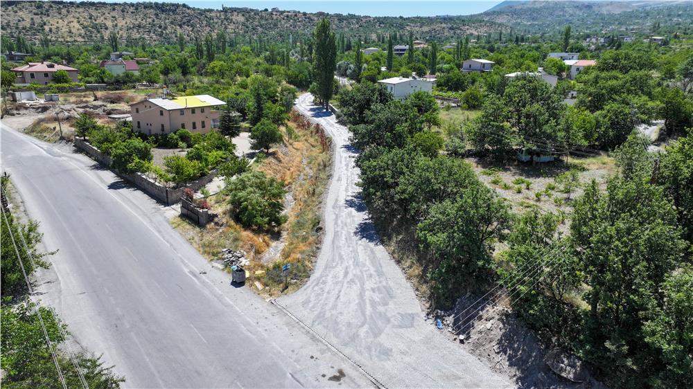 Hacılar Belediyesi yolları daha güvenli hale getiriyor