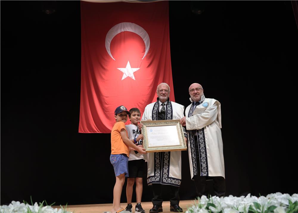 AK Partili Elitaş