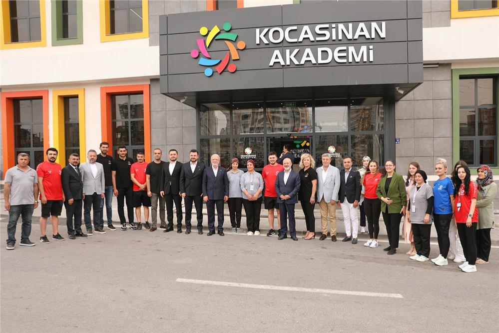 Elitaş, Kocasinan Akademi'ye konuk oldu Elitaş, Kocasinan Akademi'ye konuk oldu