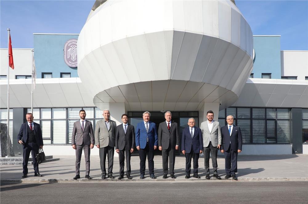 Kayserili sanayiciler Havacılık Lisesi