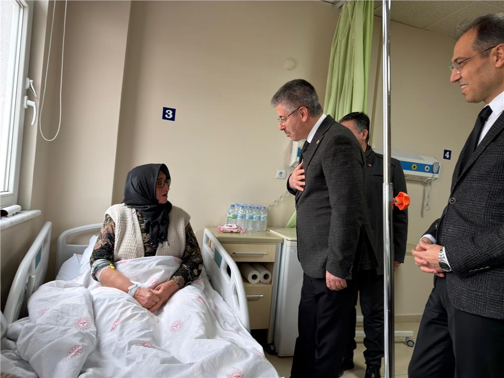 AK Partili Çopuroğlu, İncesu Devlet Hastanesi