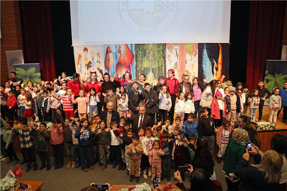 Çocuklar, Başkan Amca