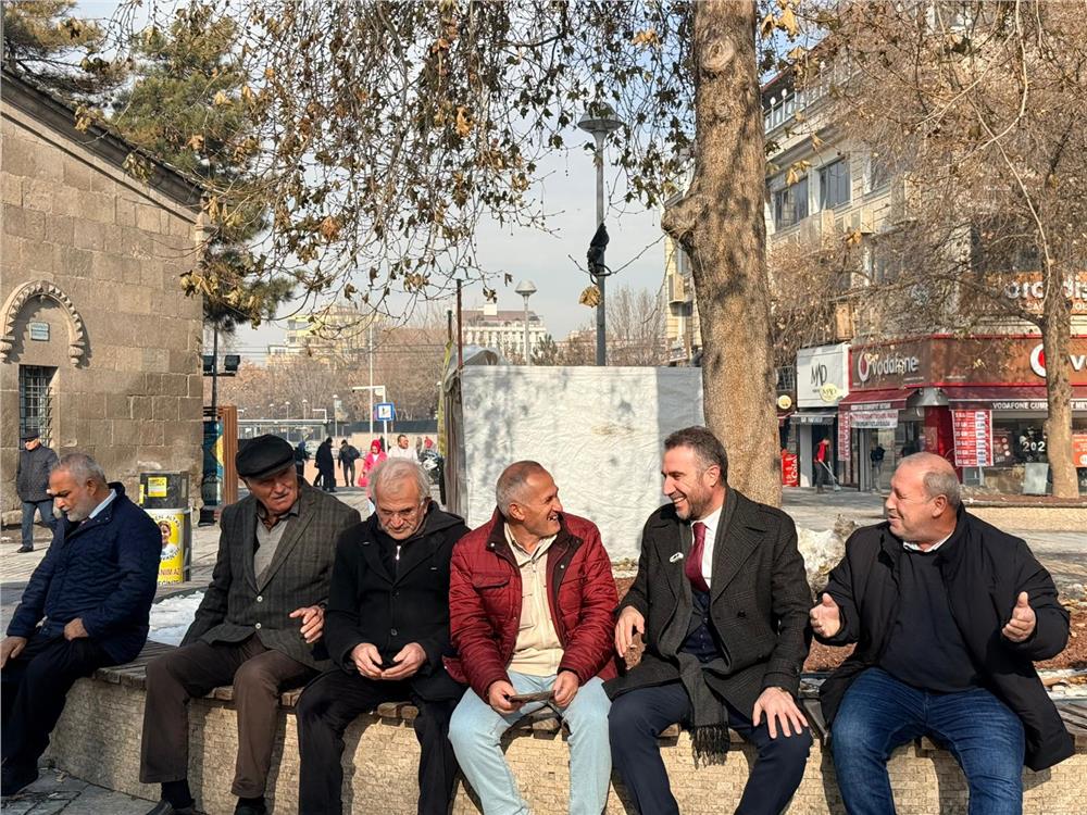 Saadet Partisi, emeklinin derdiyle dertlendi