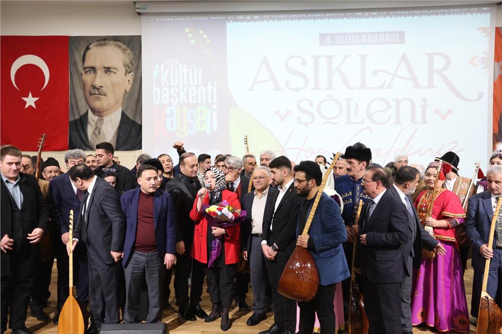 Kayseri,  âşıkların saz ve sözleri ile şenlendi