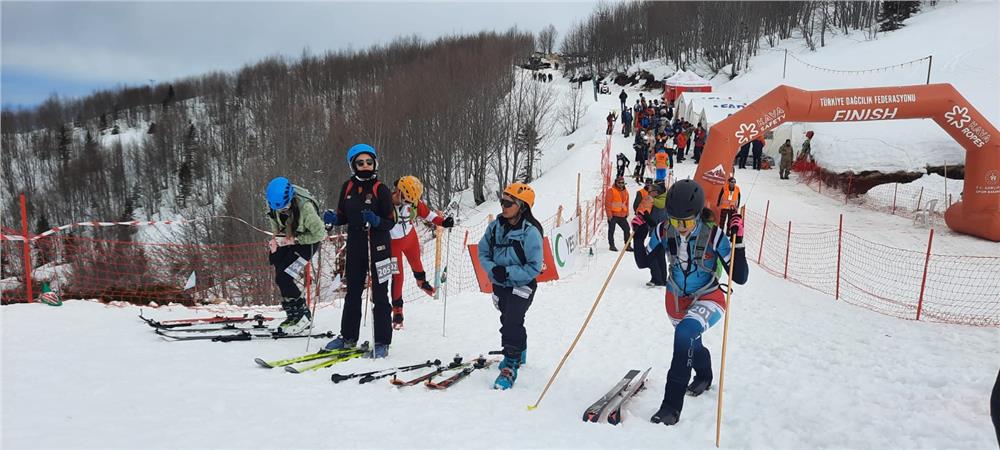 Kayserili kayak sporcularından Rize’de 20 madalya