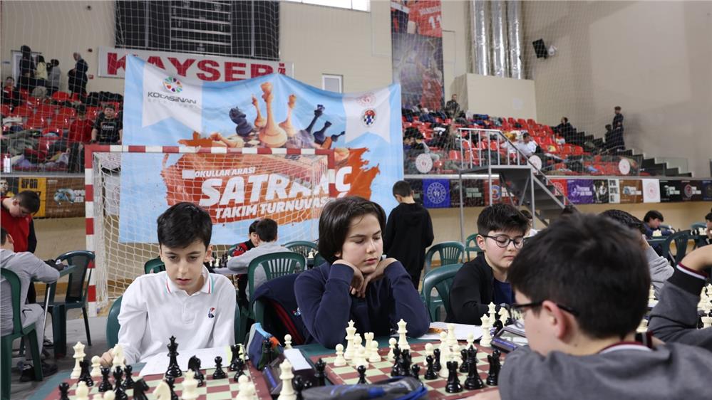 Kocasinan'daki satranç turnuvası sona erdi