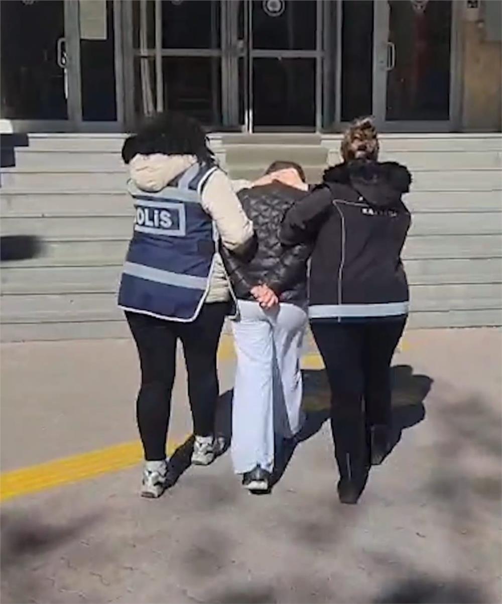 Kayseri’de 23 yıl 11 ay hapisle aranan kadın hükümlü yakalandı