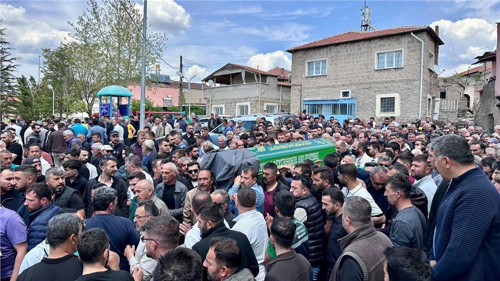 Belediye işçisi iş kazasında hayatını kaybetti