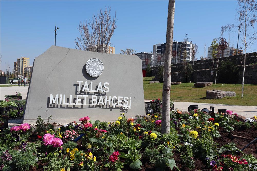 Talas'ta bahar çiçek şenliği ile taçlanıyor