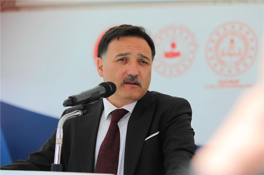 Vali Çiçek'ten Kurban Bayramı mesajı