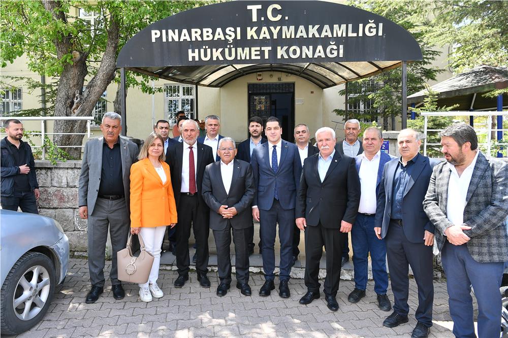 Başkan Büyükkılıç, Pınarbaşı'da yatırım incelemesi yaptı