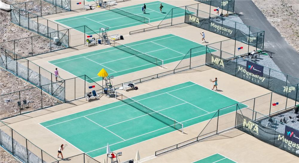 Erciyes, Dünya Tenis Turu'na ev sahipliği yapıyor
