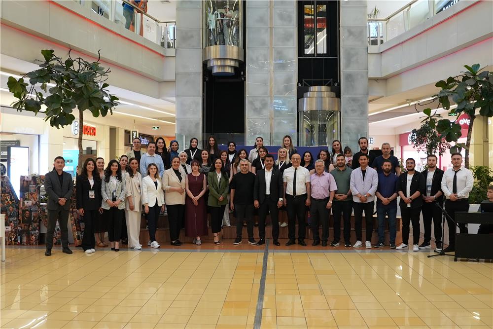 Sınav Koleji öğrencileri tam not aldı
