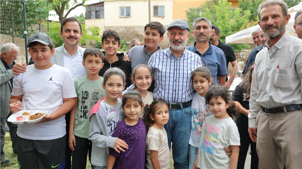 Güneşli'de üçüncü kez düzenlenen pilav şenliği coşkuyla gerçekleşti