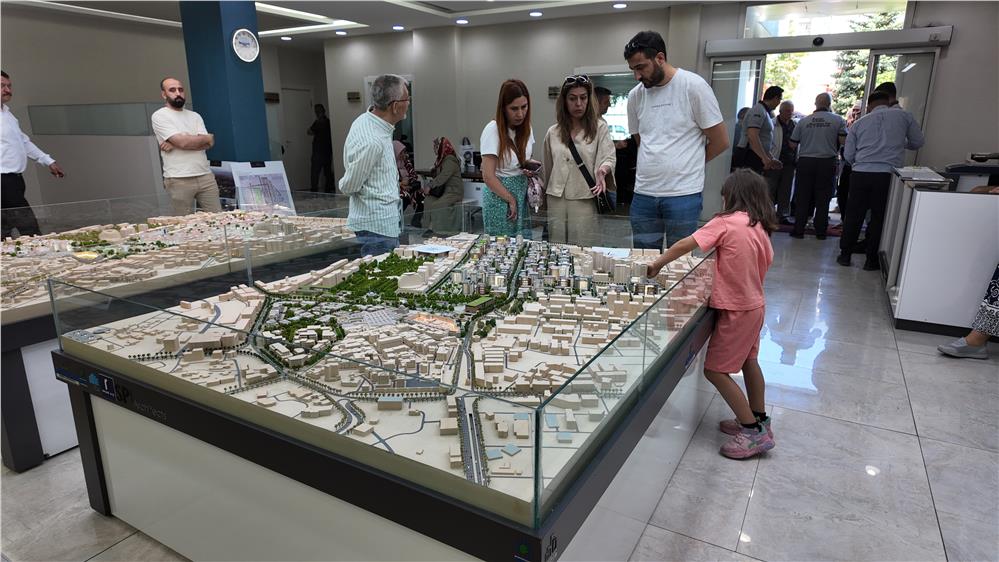 Kayserili vatandaşlar dönüşümde de belediyelere güveniyor