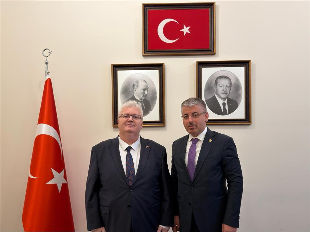 Vekil, milletin taleplerini ilgililere aktardı