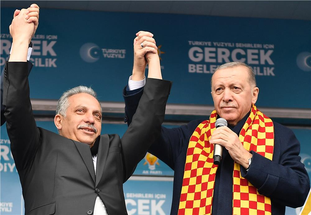 Başkan Yalçın'dan 25. yıl mesajı