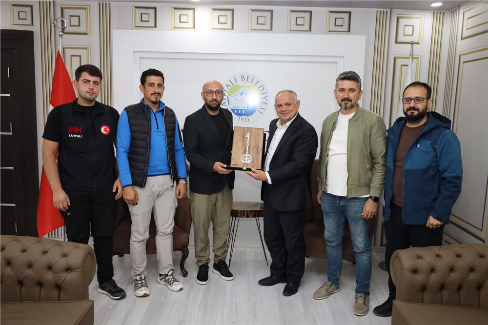 İHH Yahyalı Temsilciliğinden Başkan Öztürk’e ziyaret