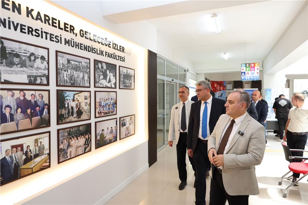 Rektör Prof. Dr. Altun, yenilenen Mühendislik Fakültesi’ni inceledi