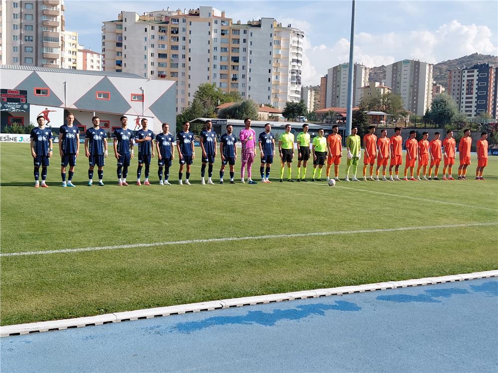 Erciyes 38 FK rakibi Adanaspor