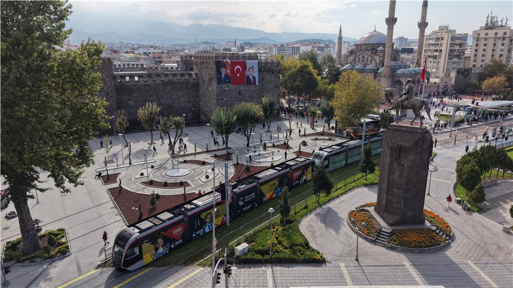 Kayseri Cumhuriyet Meydanı