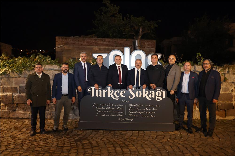 TÜRKSOY temsilcilerinin Talas turu